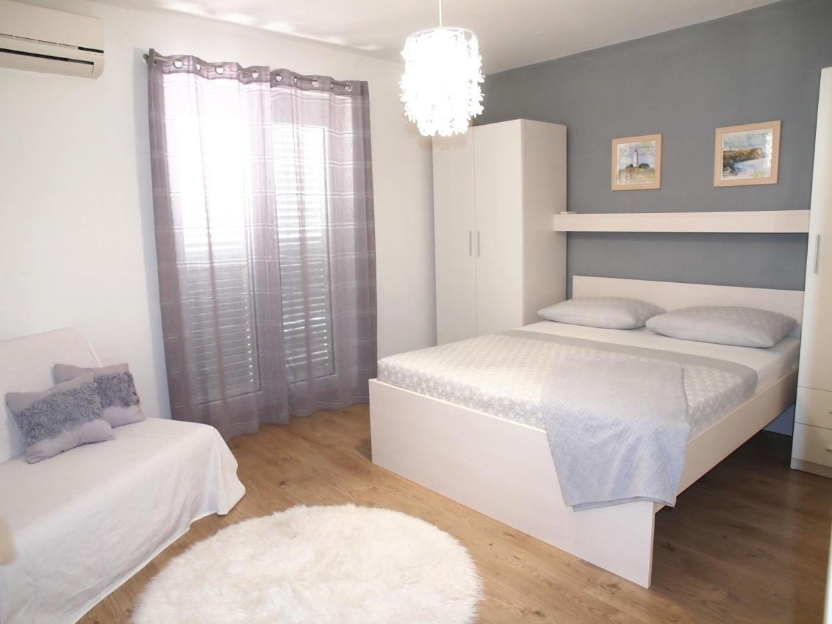 Apartmani Igor Макарска Екстериор снимка