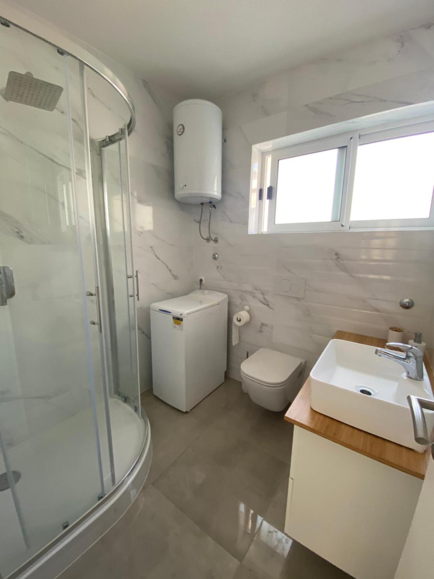 Apartmani Igor Макарска Екстериор снимка